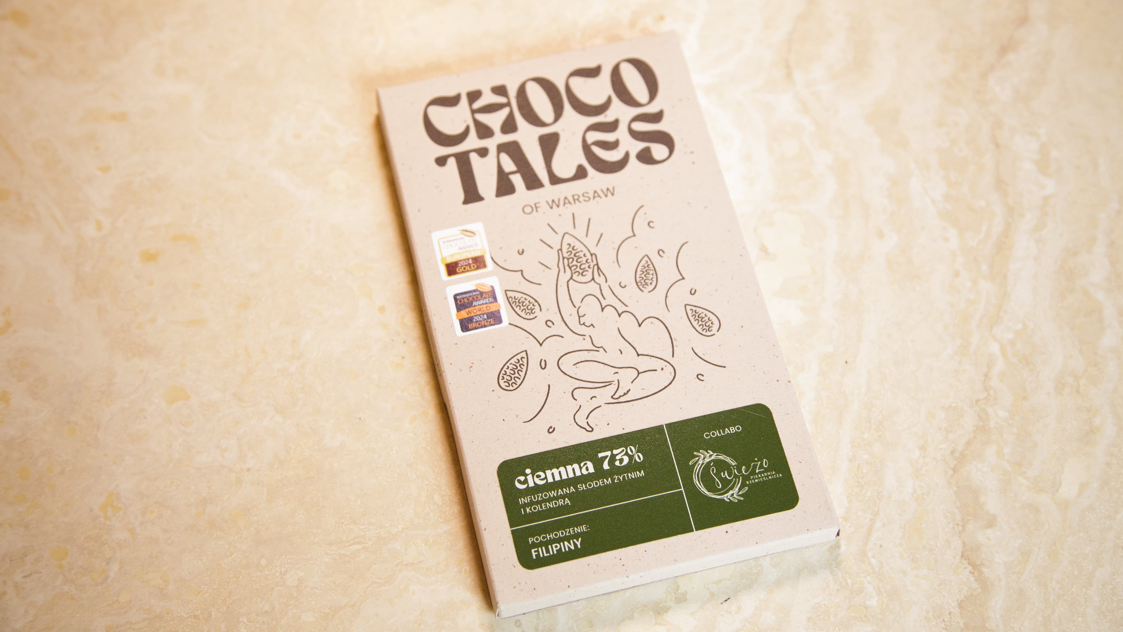 ciemna 73 % infuzowana słodem żytnim i kolendrą